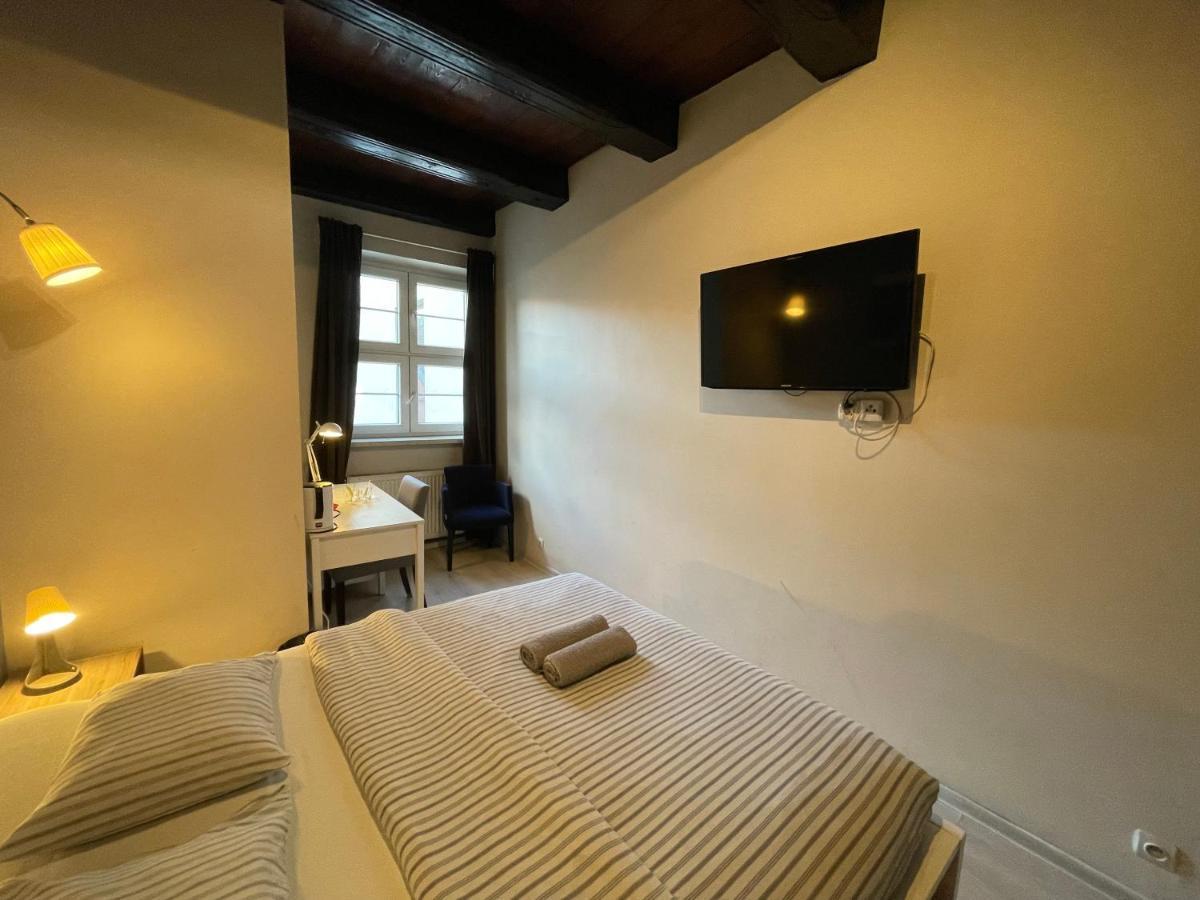 Lullaby Private Rooms Poznan Exterior photo