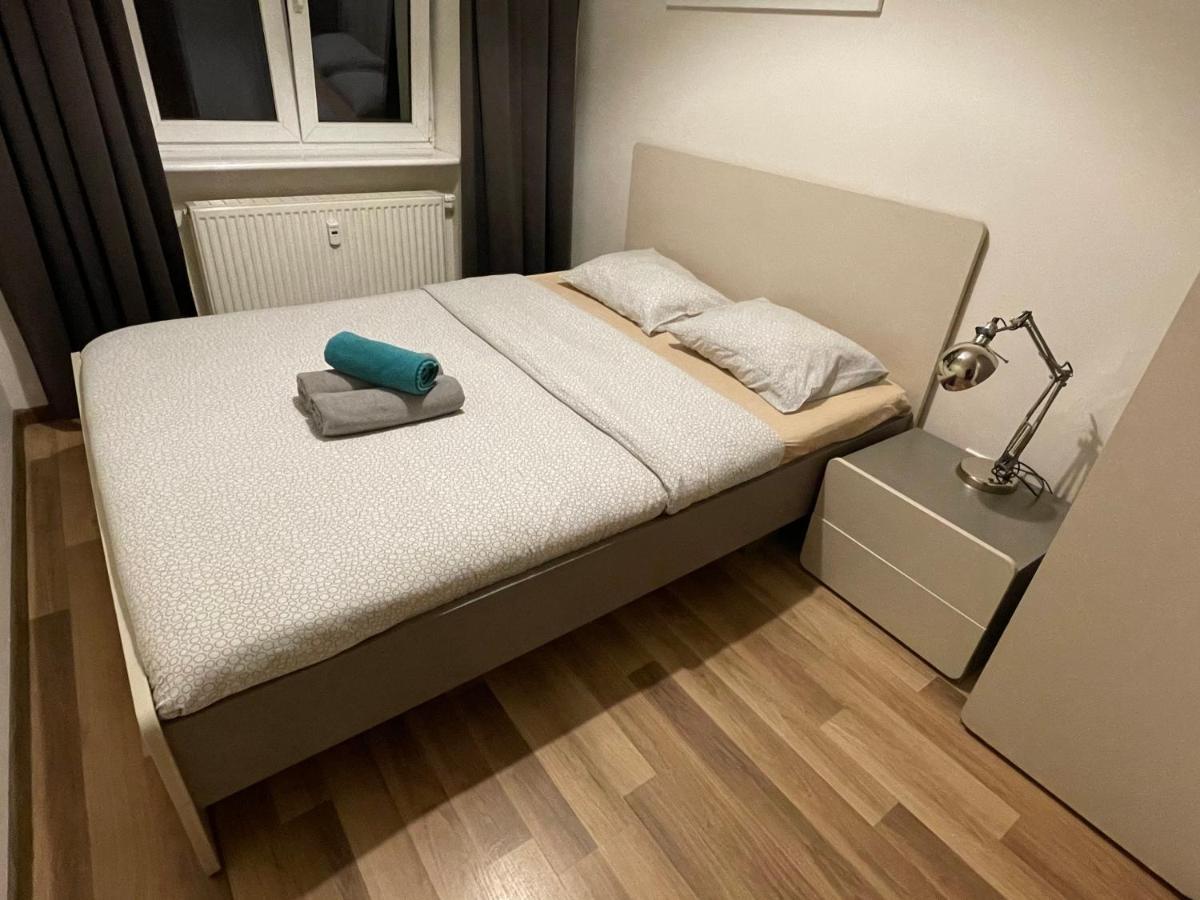 Lullaby Private Rooms Poznan Exterior photo