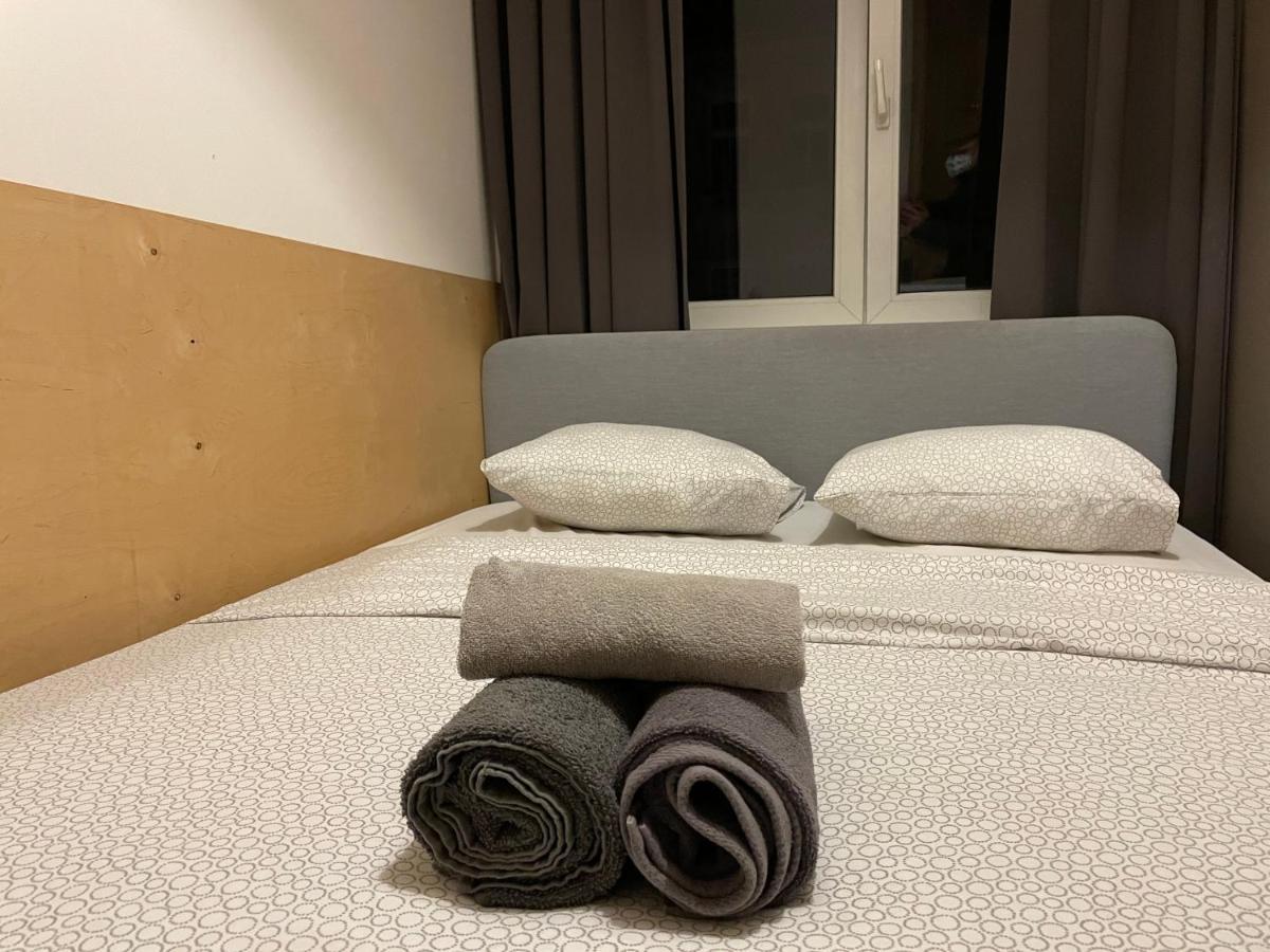 Lullaby Private Rooms Poznan Exterior photo